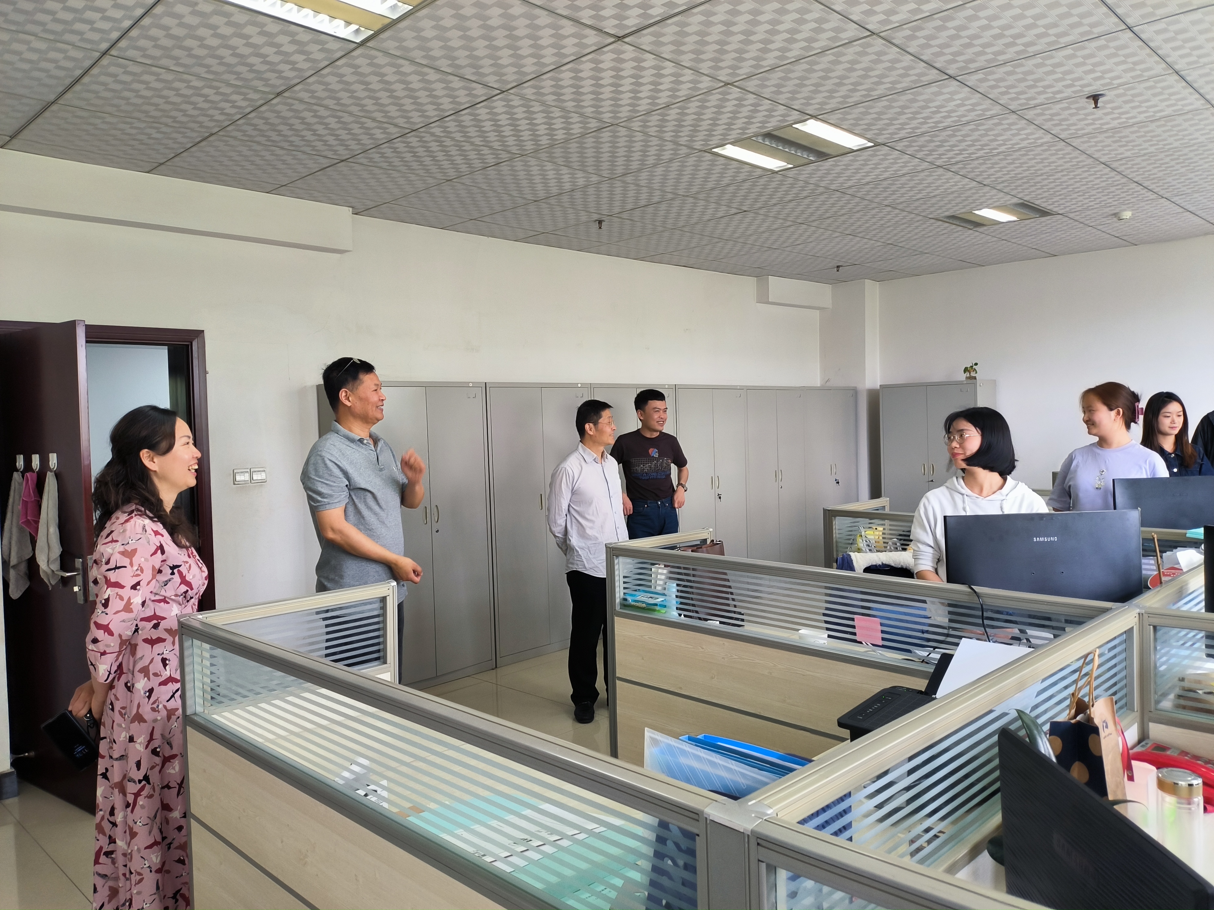 d97f019d-1ef1-4a67-a6d7-b5df37dbec6d.jpg