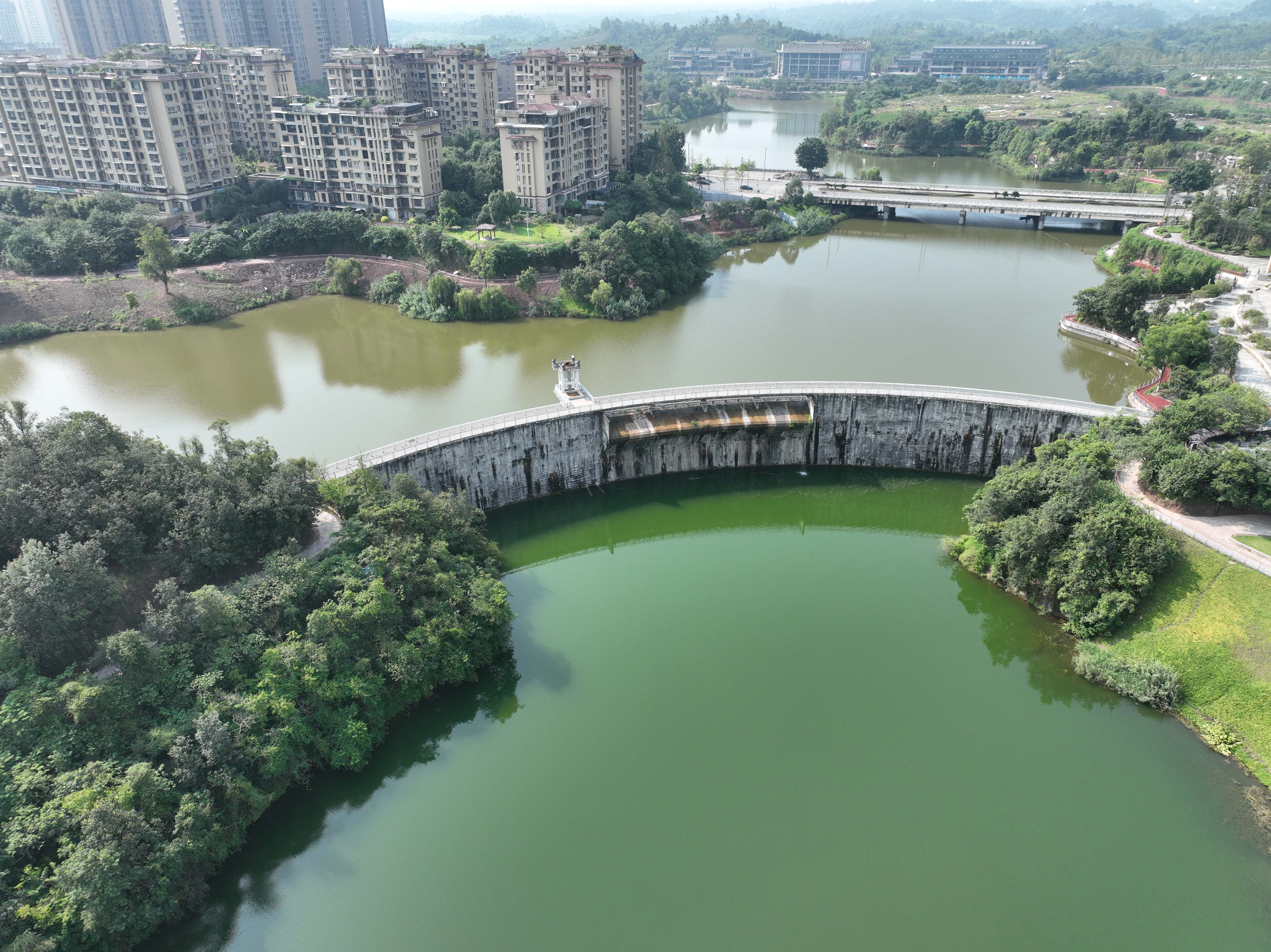龍湖景觀壩二級壩.JPG.jpg
